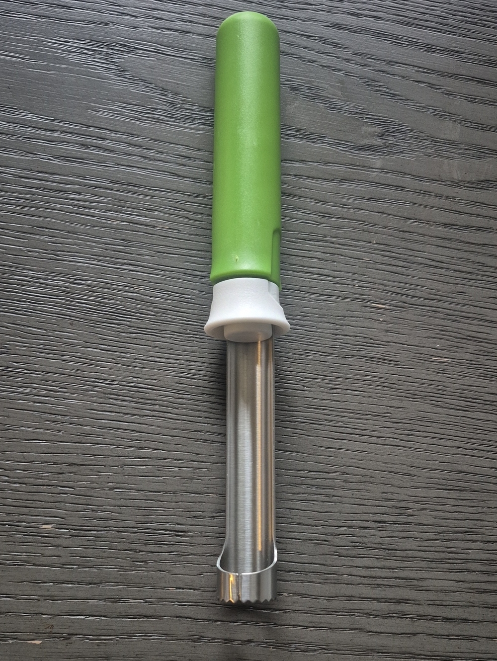 Green Apple Corer with Stainless Steel Shaft - Home Party Supplies